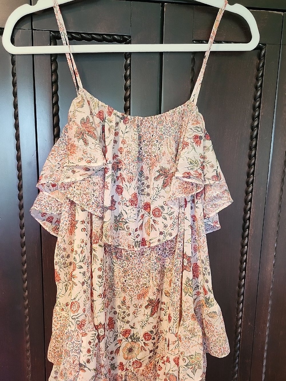 Victoria's Secret Cream Floral Ruffle Spaghetti Strap Blouse